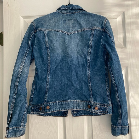 Levi’s Jean Jacket! Size:S - Picture 2 of 2